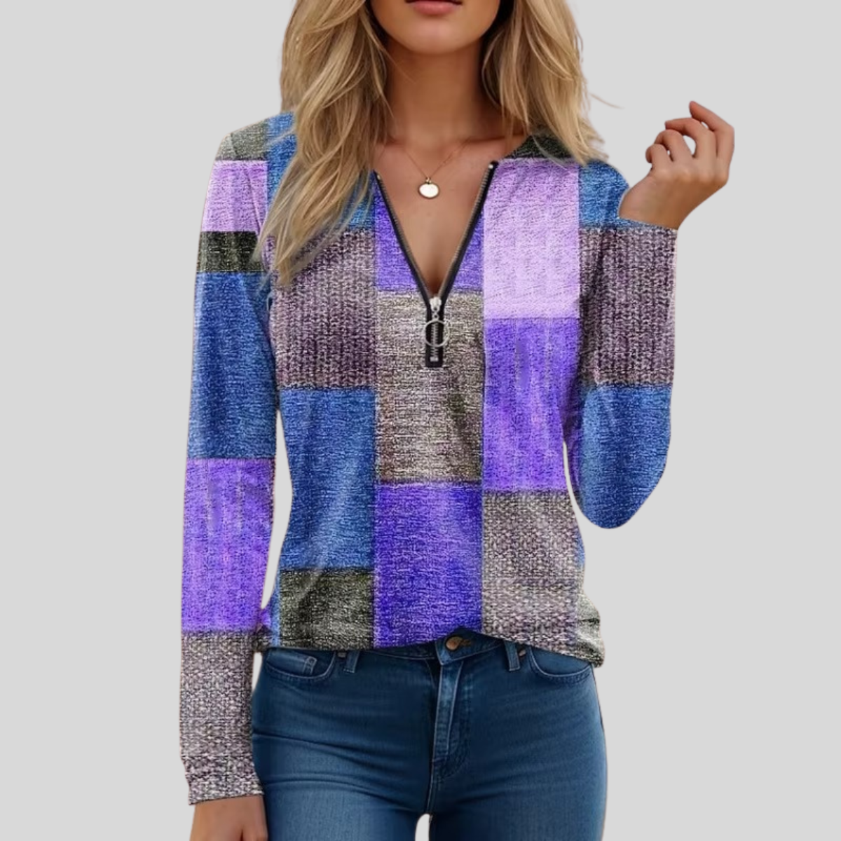 Tirelle™ | Cable Knit Zip Sweater