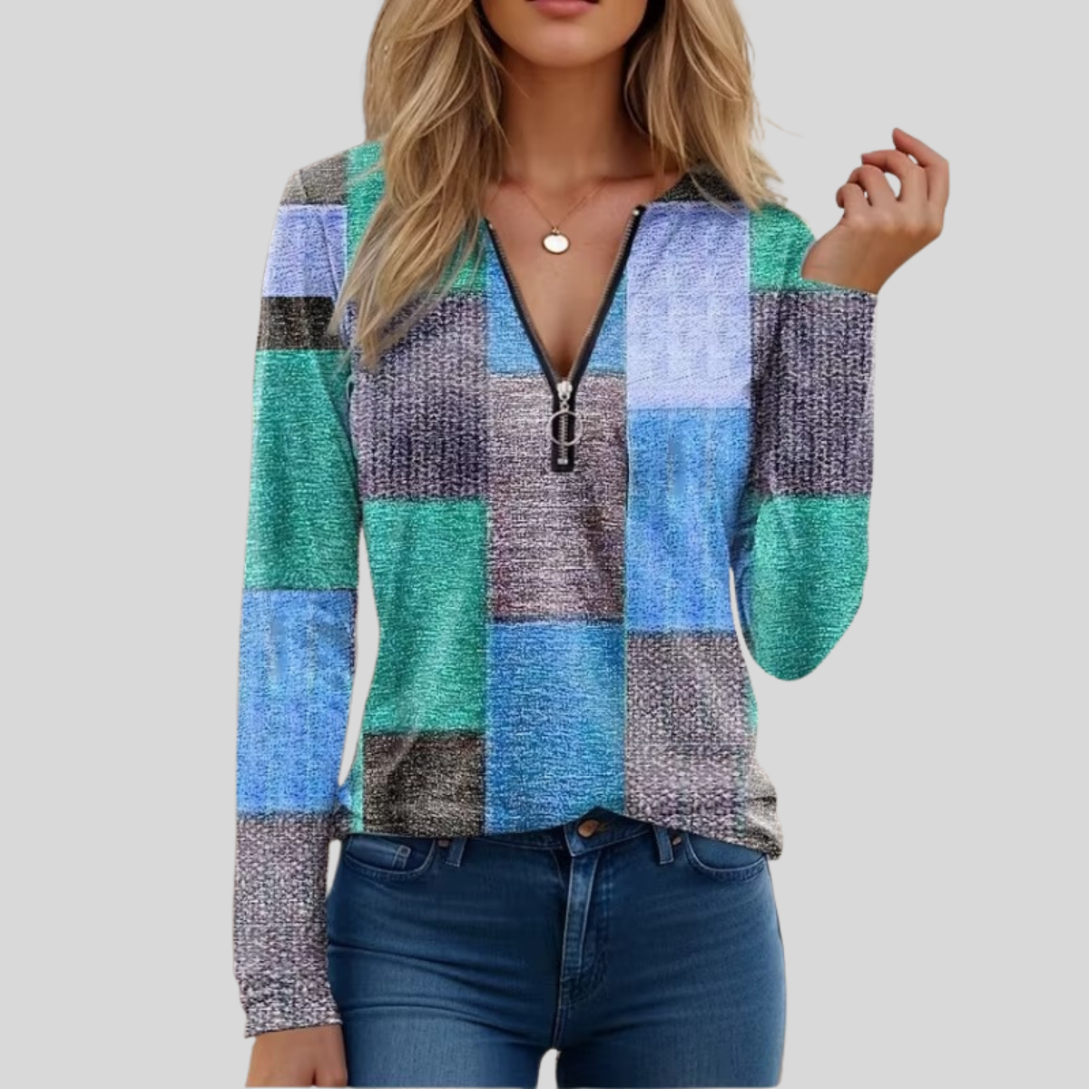 Tirelle™ | Cable Knit Zip Sweater