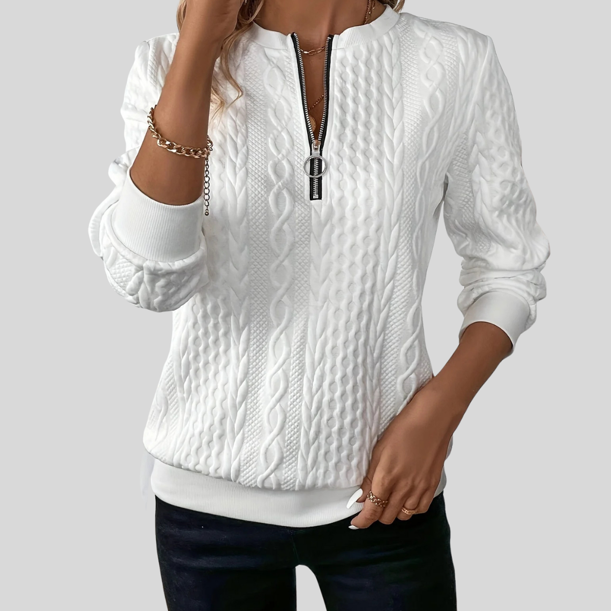 Borelina™ | Cable Knit Zip Sweater