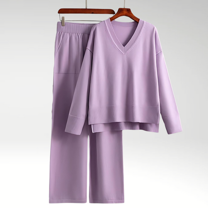 Carol | Luxe Two-Piece Set with V-Neck