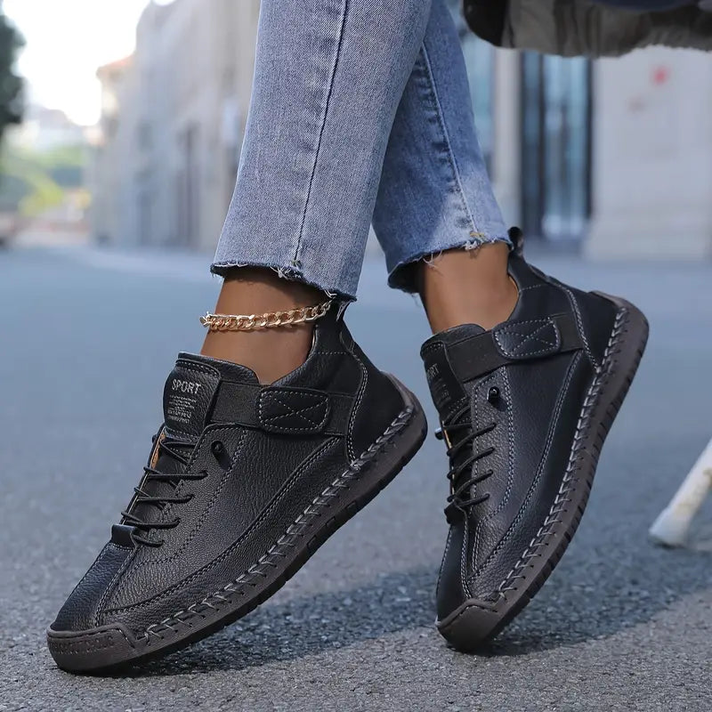 Meya | Orthopaedic Sneakers™