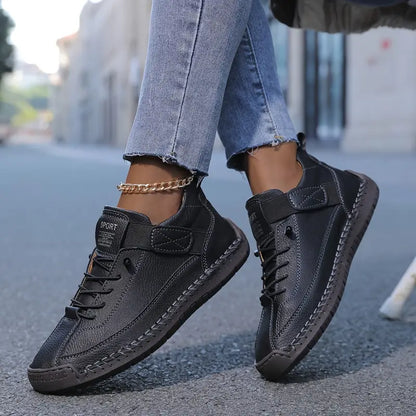 Meya | Orthopaedic Sneakers™
