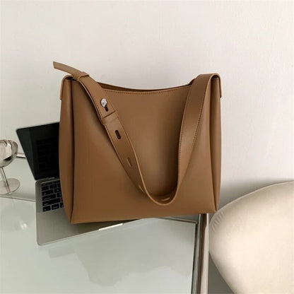 Layla - Grand Tote