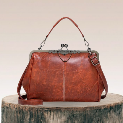 Johanna’s Classic Charm | Vintage Bag