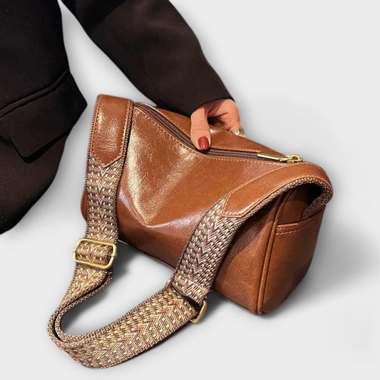 Chloe - Vintage Crossbody Bag