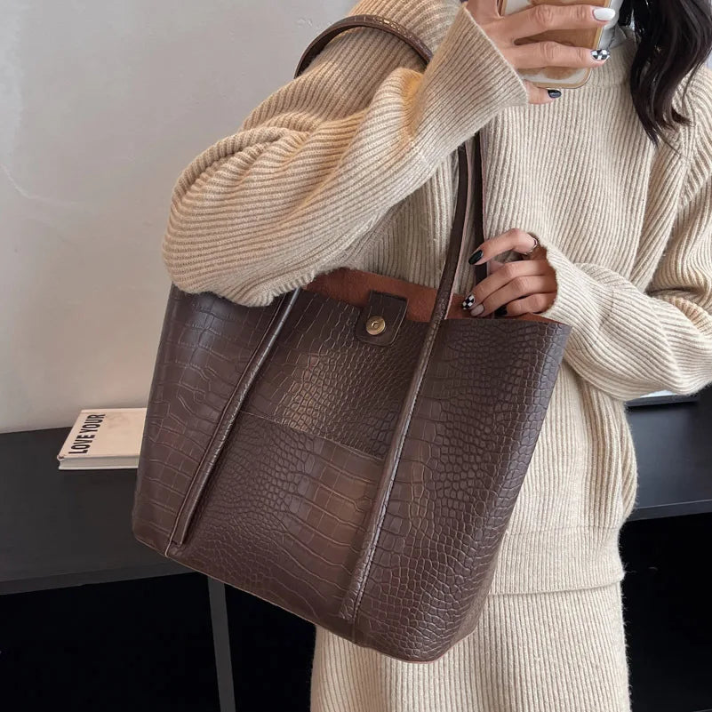 Betina - Croc Leather Shoulder Bag