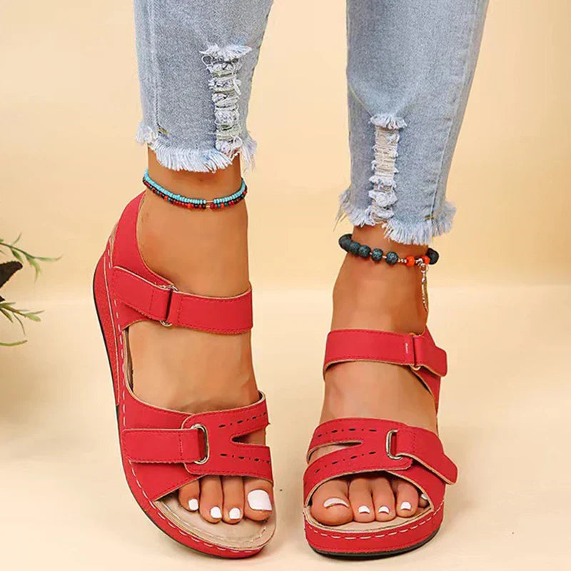 Calyna | Orthopaedic Sandals™
