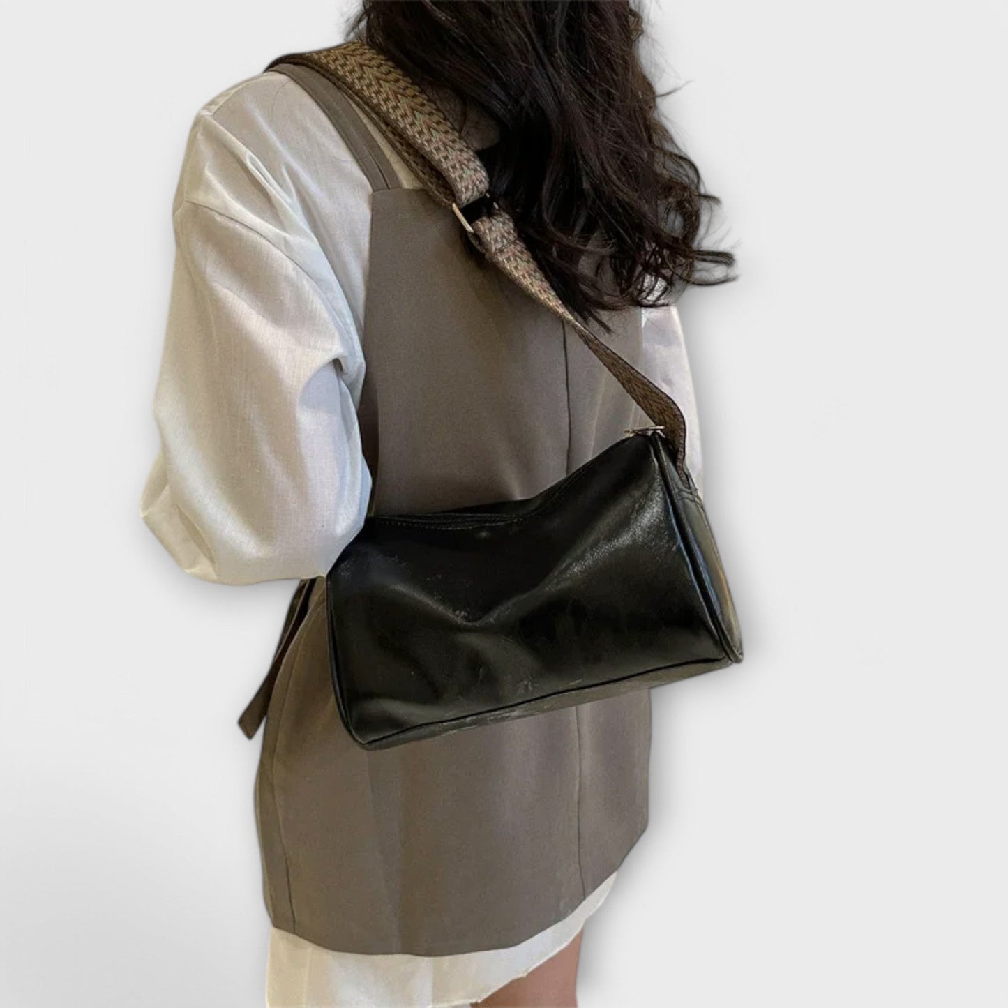 Chloe - Vintage Crossbody Bag