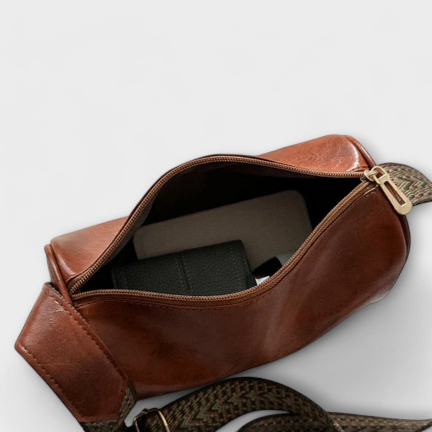 Chloe - Vintage Crossbody Bag
